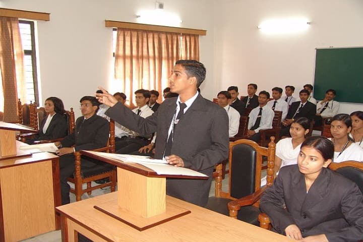 moot-court